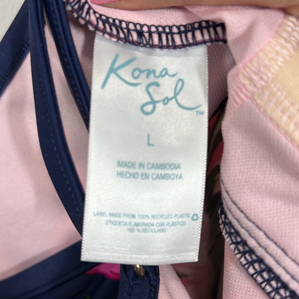 Kona Sol Navy Floral Crisscross Tankini Top - Picture 3 of 3
